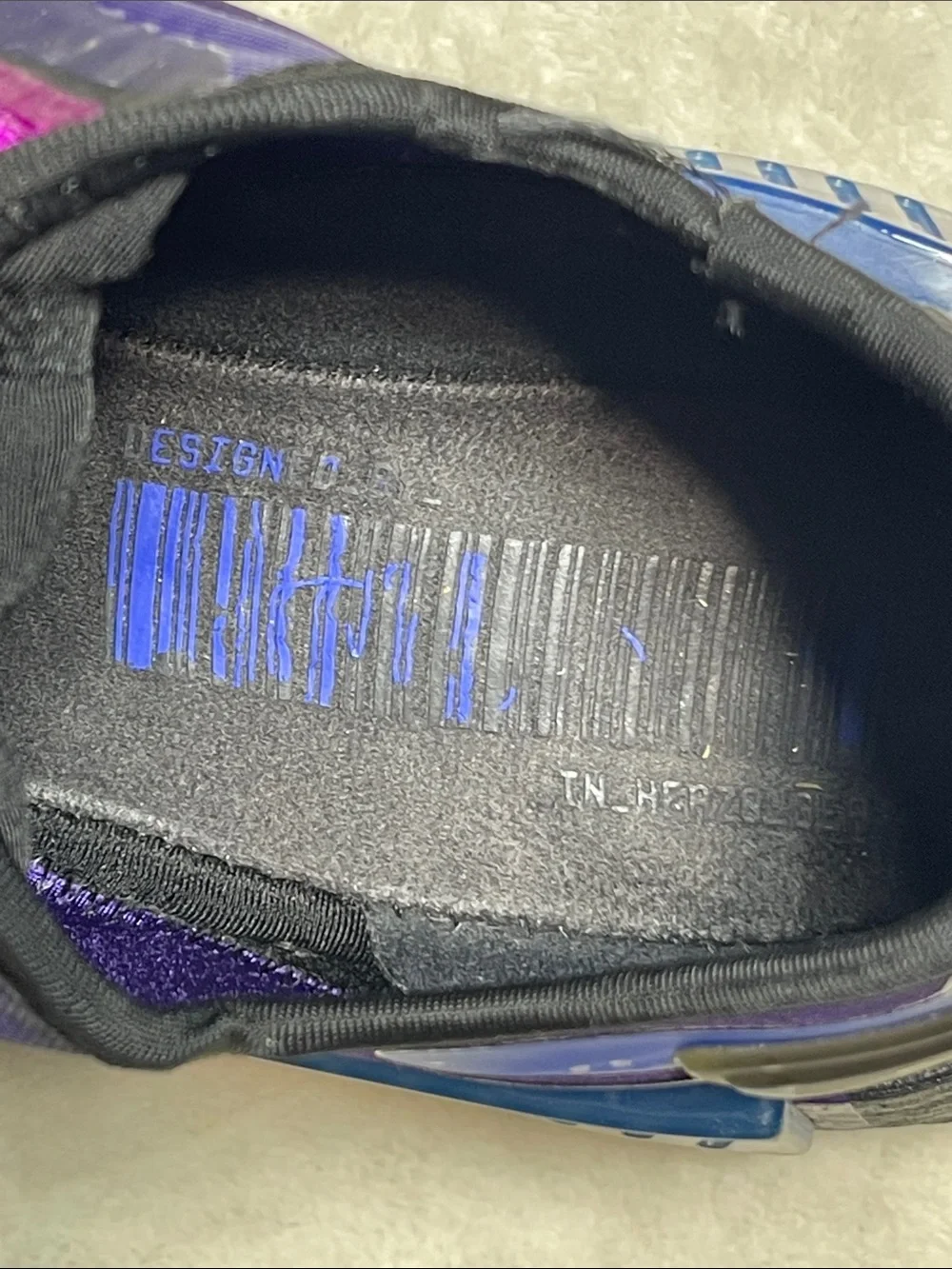 adidas NMD R1 Spectoo Women's Purple, Blue and Pink Athletic Sneakers size 6